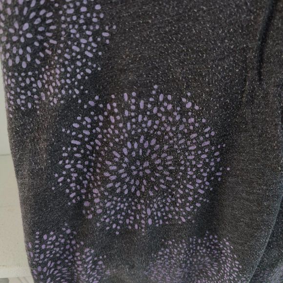 Danskin Now Active tee workout tee with gray and purple print, cuffed sleeves M - Picture 7 of 11